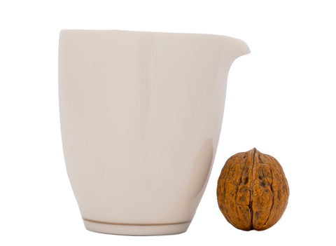 Gongdaobei # 39675, porcelain, 220 ml.